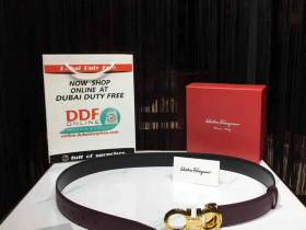 【Ferragamo菲拉格慕】  宽3.5CM  双面荔枝纹皮带