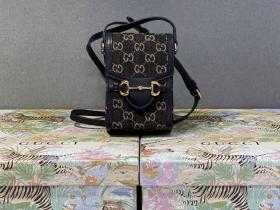 GUCCI 黑色丹尼牛仔布1955手机包 625615