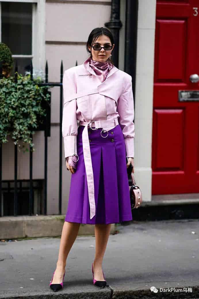 2018用大胆的紫色调装饰你的衣柜