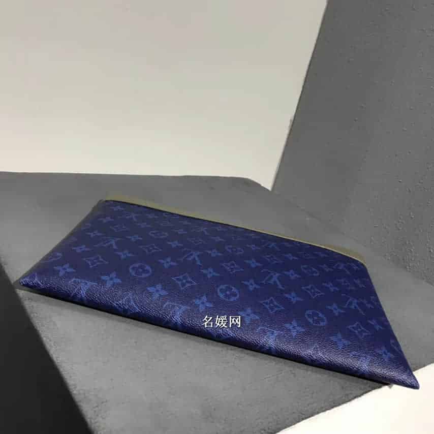 路易威登LV 18春夏新品蓝色涂层彩色金属Pochette Apollo手拿包M63047