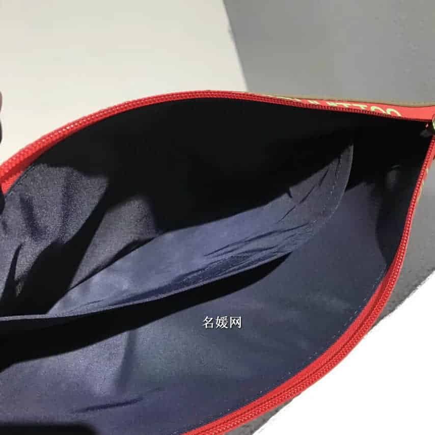 路易威登LV 18春夏新品蓝色涂层彩色金属Pochette Apollo手拿包M63047