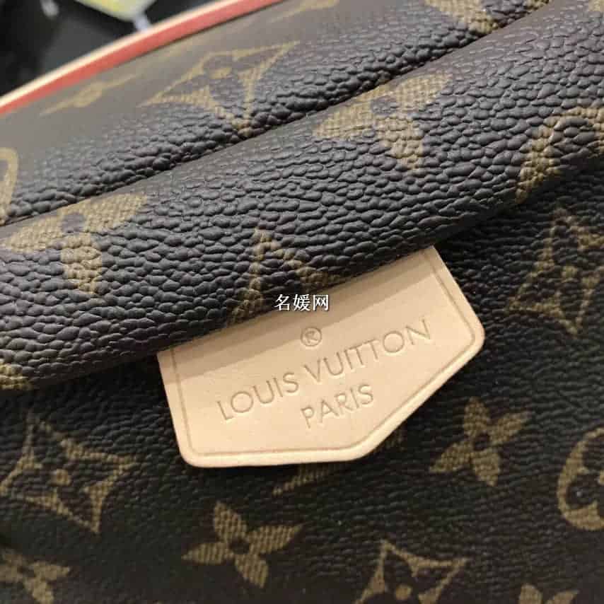 LV/路易威登 BUMBAG 情侣腰包新款老花胸包斜挎包M43644 明星同款