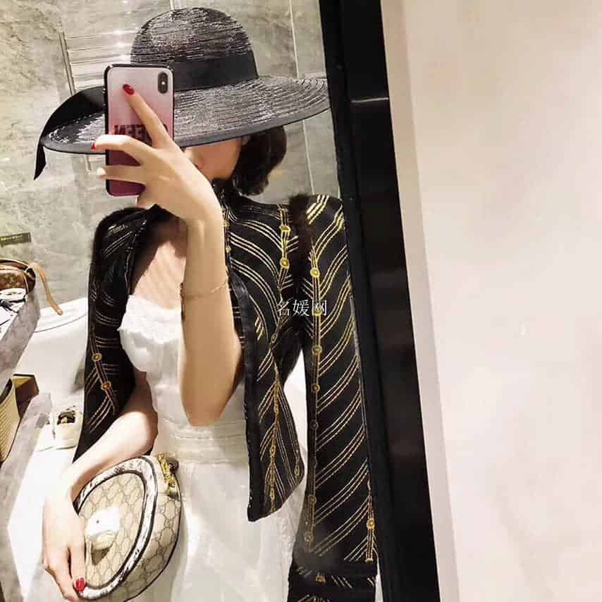 Gucci/古奇/古驰Patchwork猫咪蛇皮圆形包499823 96ICG 9747