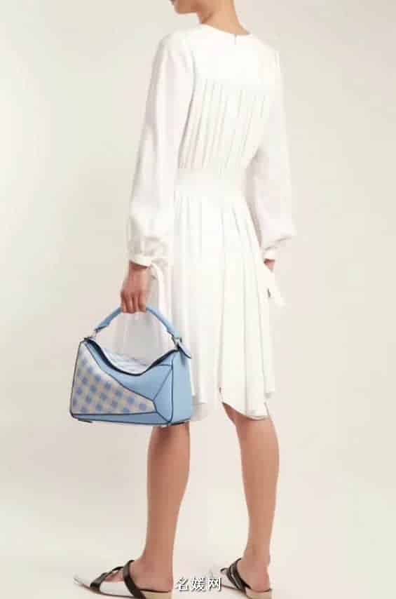 LOEWE罗意威 18新款Puzzle特别版 法式小格纹系列图案中号几何包 三色