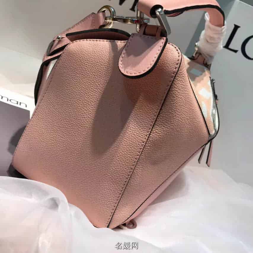 LOEWE罗意威 18新款Puzzle特别版 法式小格纹系列图案中号几何包 三色