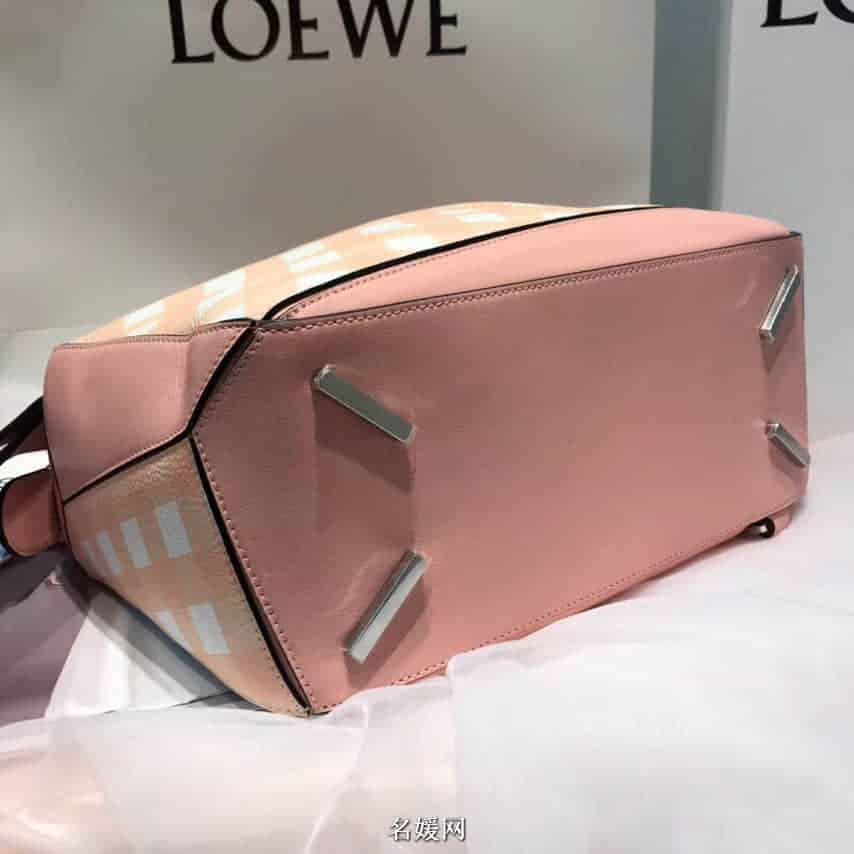 LOEWE罗意威 18新款Puzzle特别版 法式小格纹系列图案中号几何包 三色