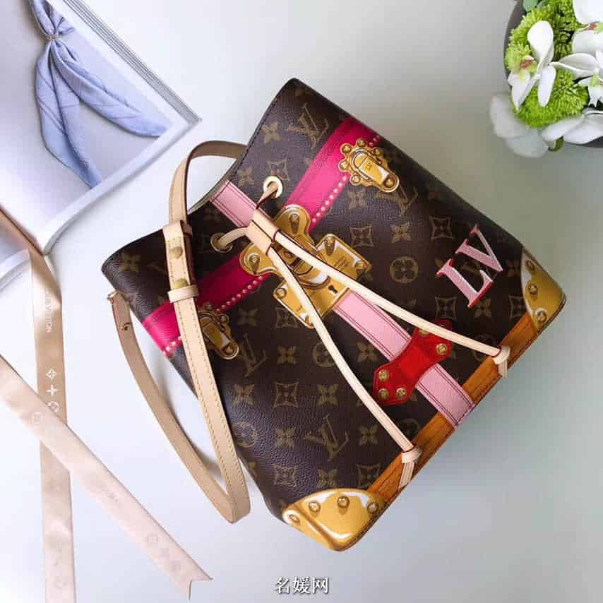 LV/路易威登 2018限量NEONOE锁扣图案水桶包女包 M40649