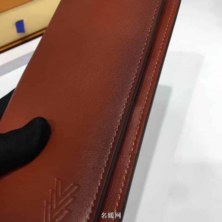 LV/路易威登 小牛皮 Ombre Brazza 长款对折钱夹M61195 M61196