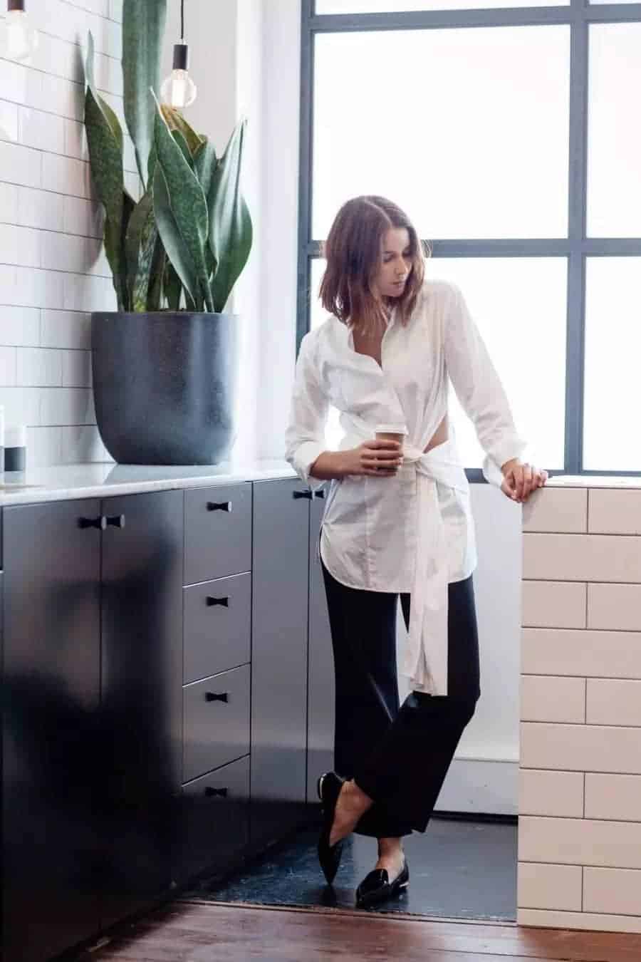 这个微胖界时尚博主的遮肉大法太强,7个穿搭技巧让你立瘦10斤!