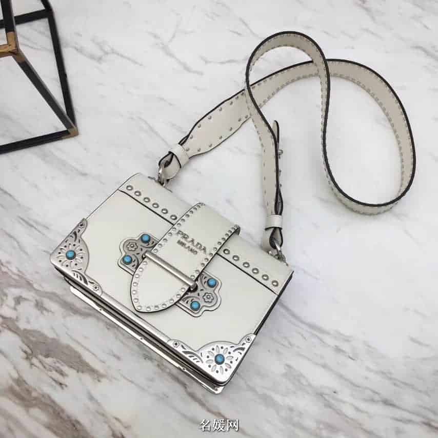 PRADA/普拉达 18新款铆钉装饰拼色 Cahier手袋  1BD045 七色