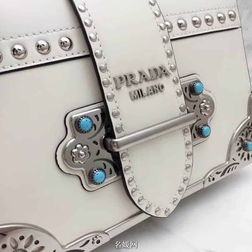 PRADA/普拉达 18新款铆钉装饰拼色 Cahier手袋  1BD045 七色