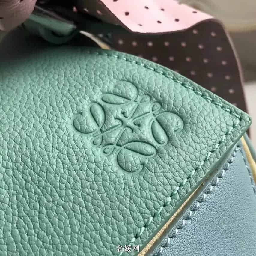 LOEWE罗意威 18新款 Puzzle 彩色糖果最新特别版几何包