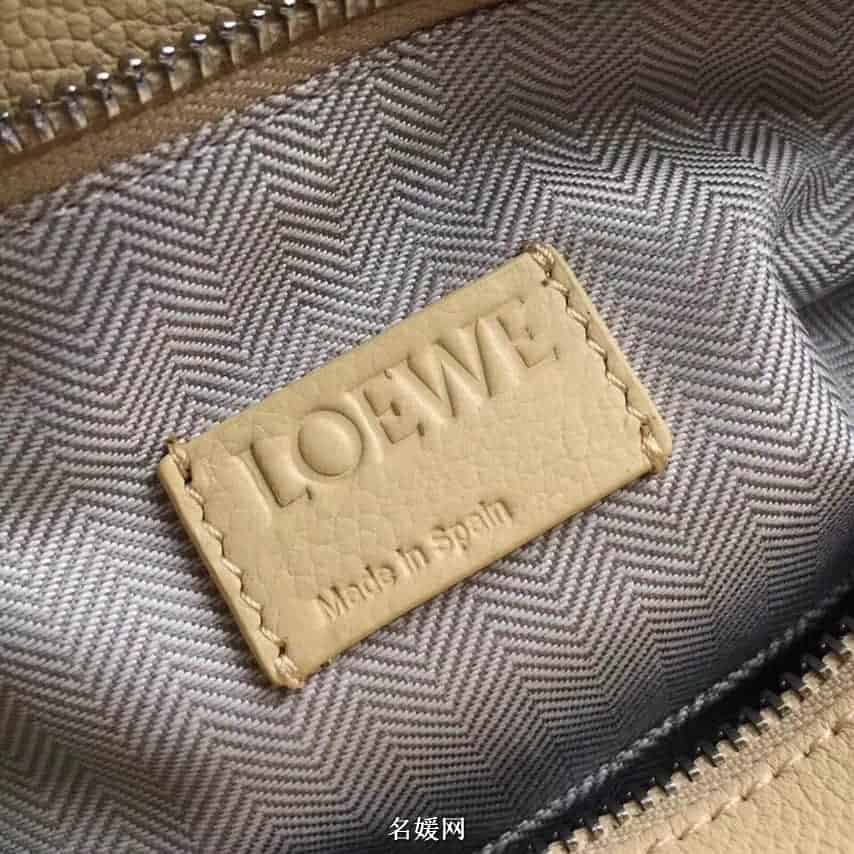 LOEWE罗意威 18新款 Puzzle 彩色糖果最新特别版几何包