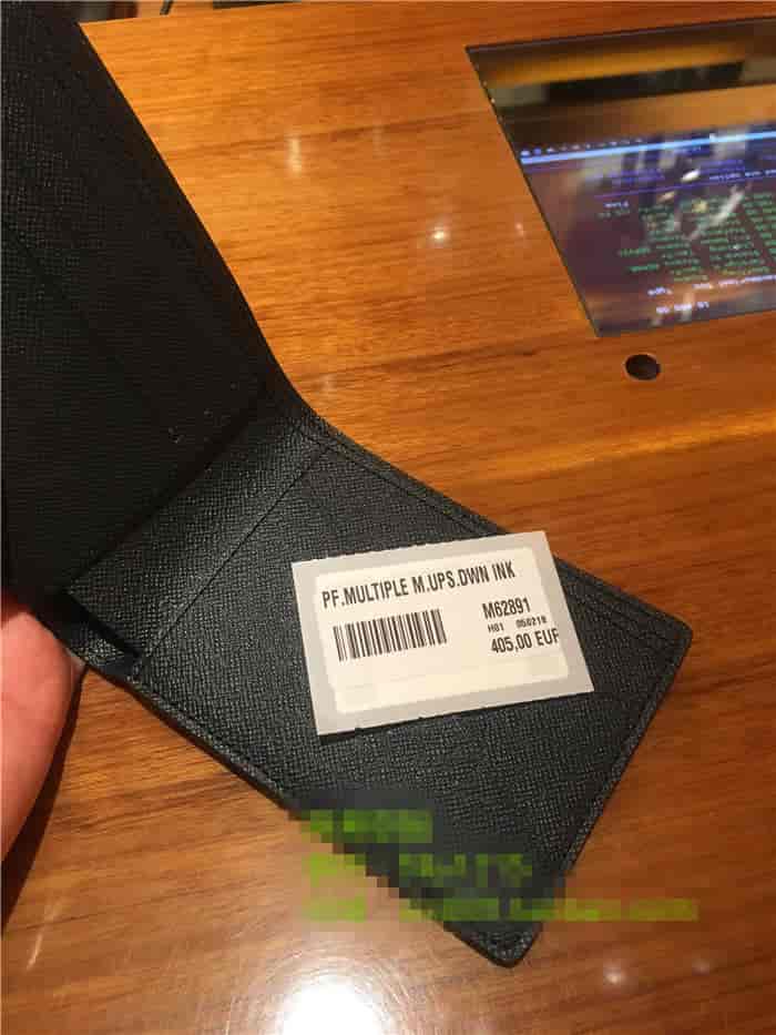 LV/路易威登 18新款 倒转标志Upside Down Multiple錢包M62891