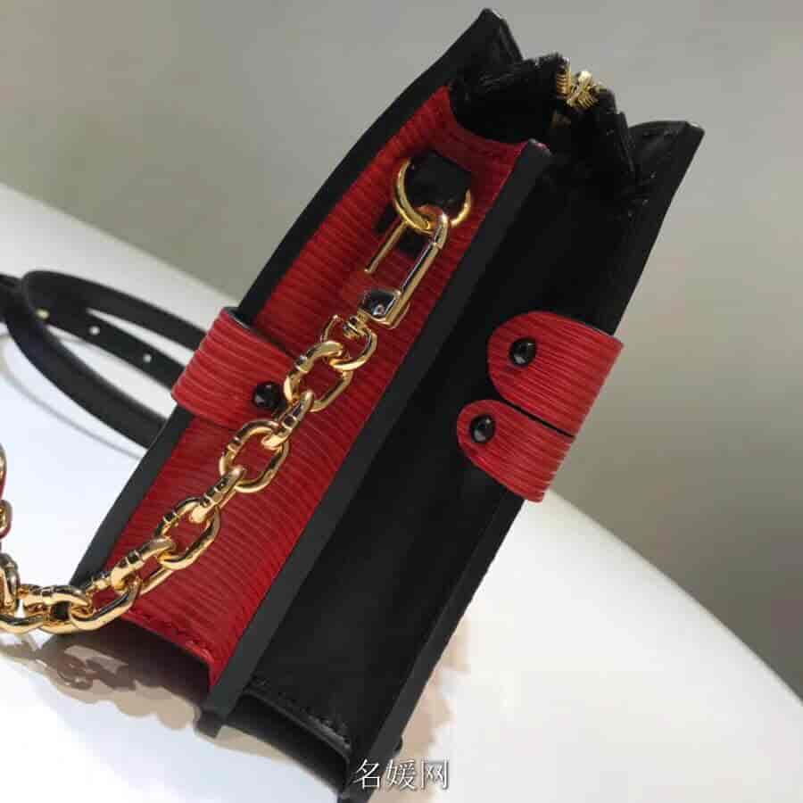 LV/路易威登 新款 TRUNK 拼色软盒子链条包单肩斜跨包女包 M51697