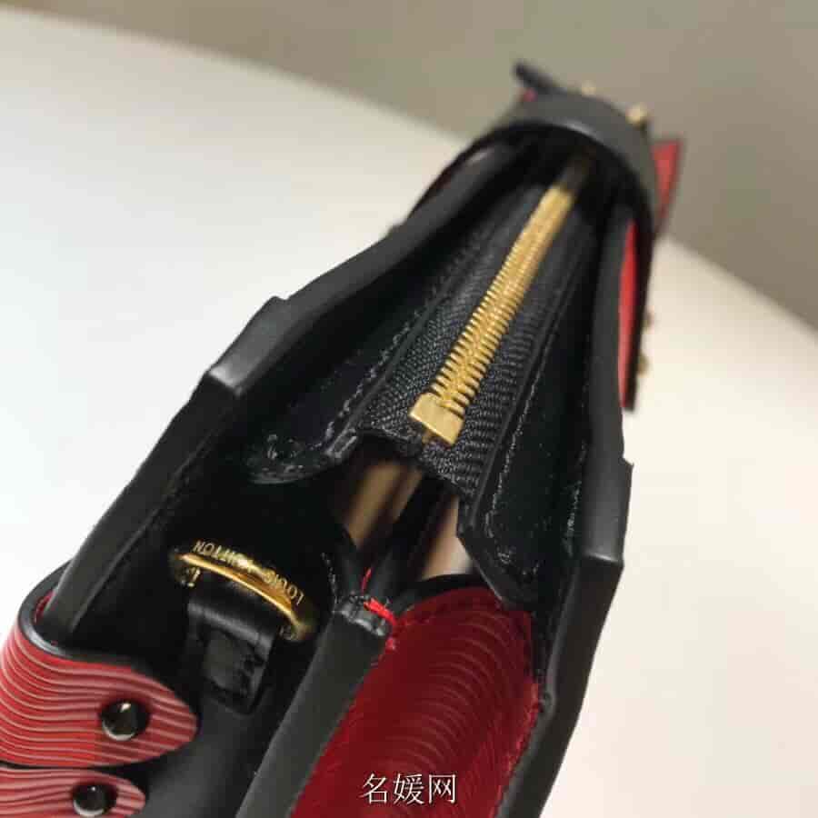 LV/路易威登 新款 TRUNK 拼色软盒子链条包单肩斜跨包女包 M51697