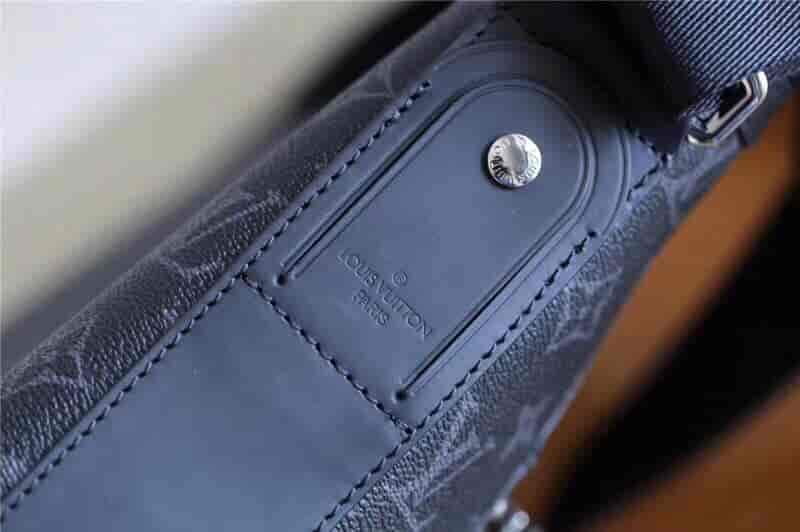 LV/路易威登 18新款 Odyssey邮差包 M44223 M44224