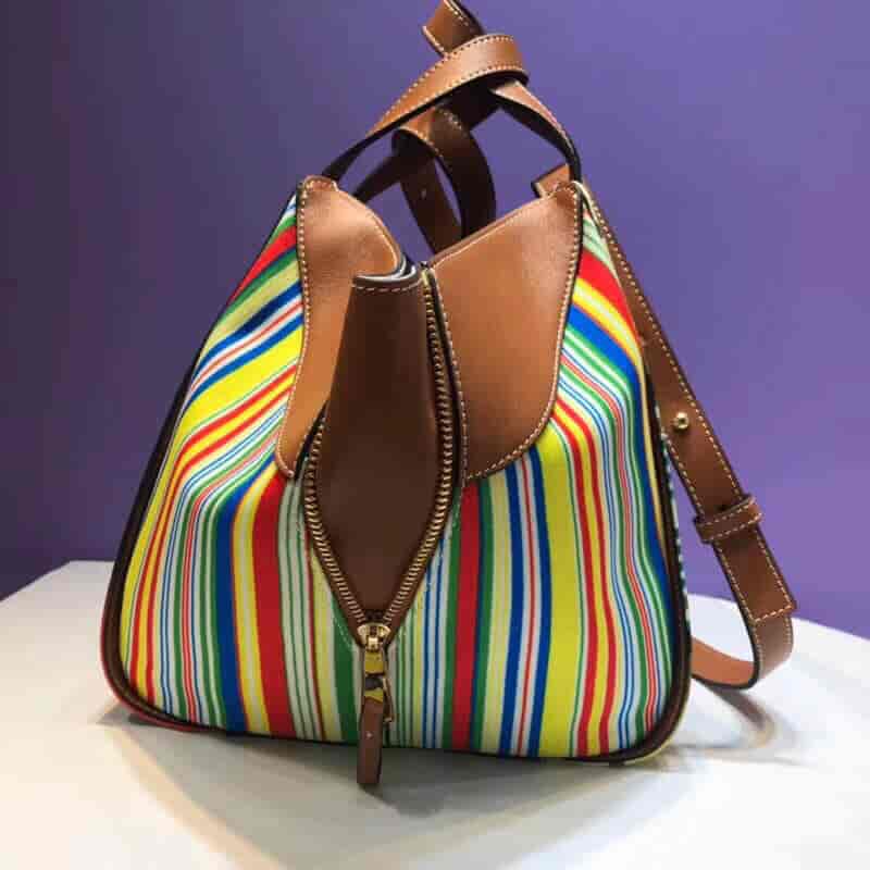 LOEWE/罗意威 18新款彩布条纹Hammock small bag吊床包