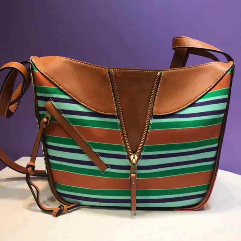 LOEWE/罗意威 18新款彩布条纹Hammock small bag吊床包