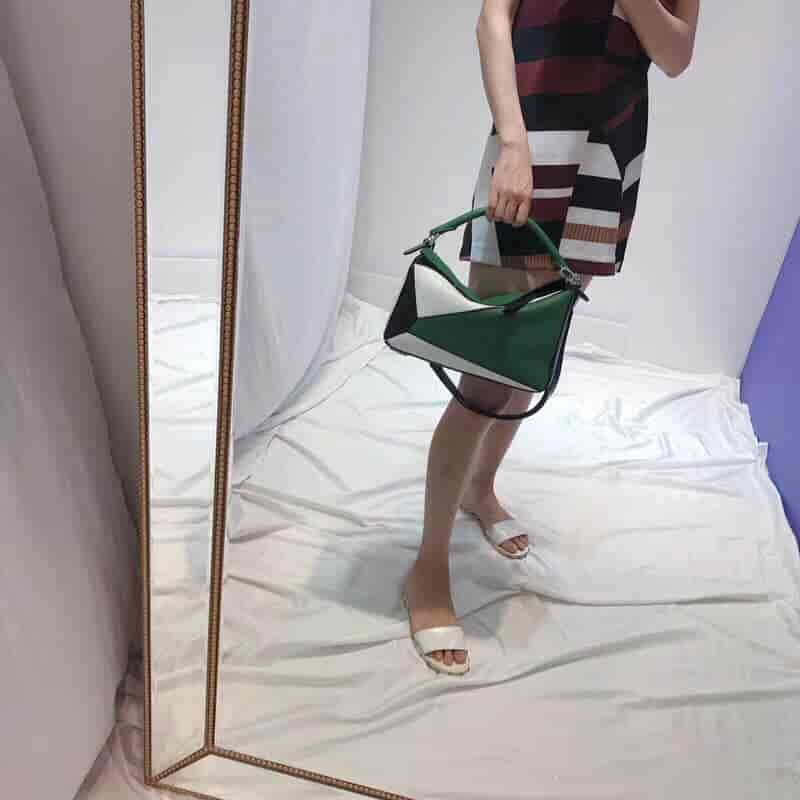 LOEWE/罗意威 Puzzle Bag Forest Green/White/Black