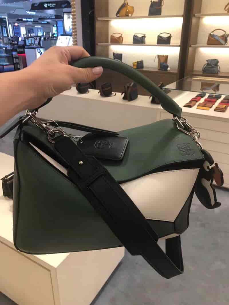 LOEWE/罗意威 Puzzle Bag Forest Green/White/Black