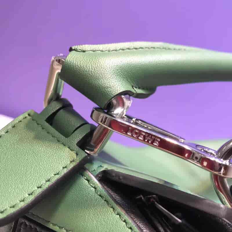 LOEWE/罗意威 Puzzle Bag Forest Green/White/Black