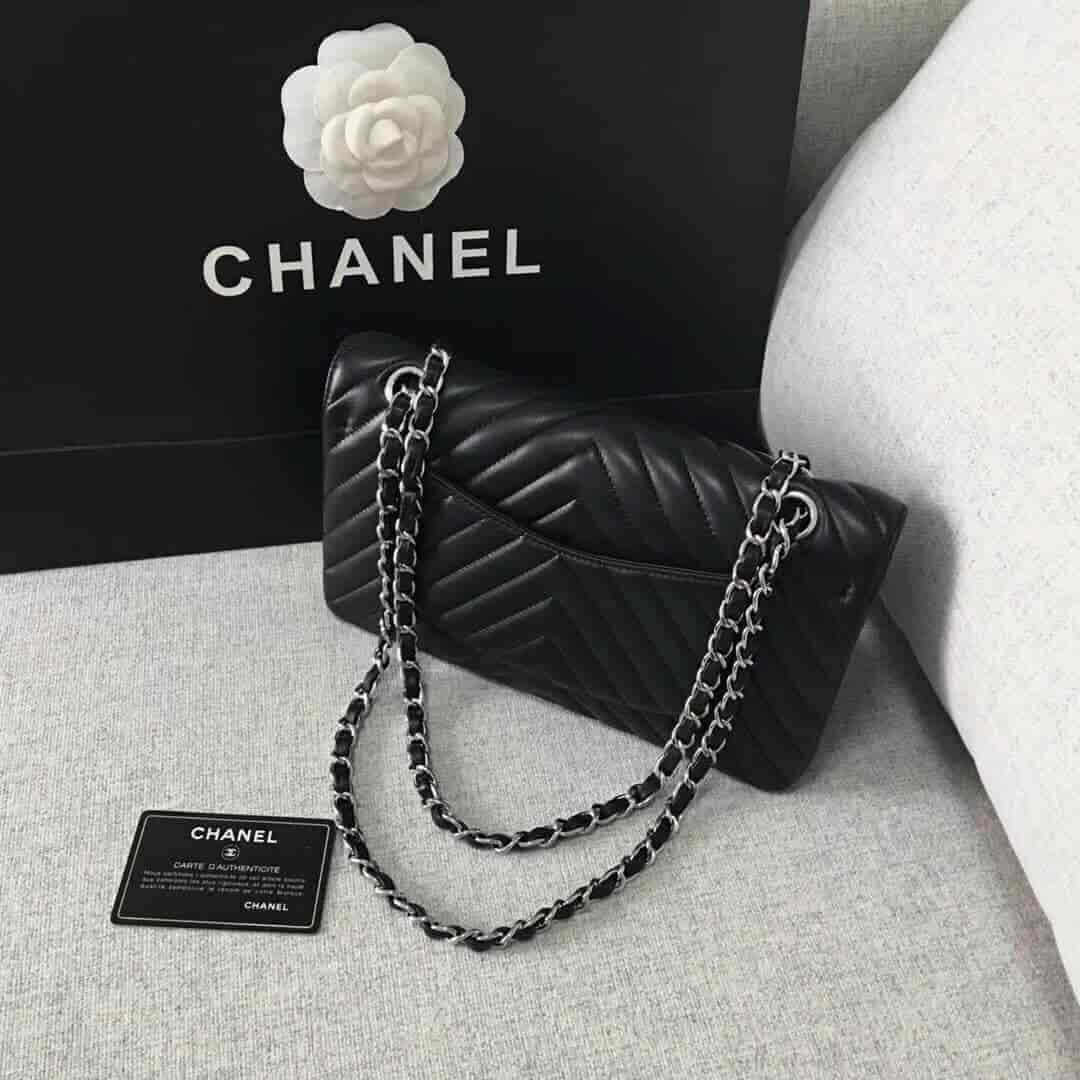 Chanel/香奈儿 经典款cf v纹原厂羊皮25CM中号链条单肩斜挎包