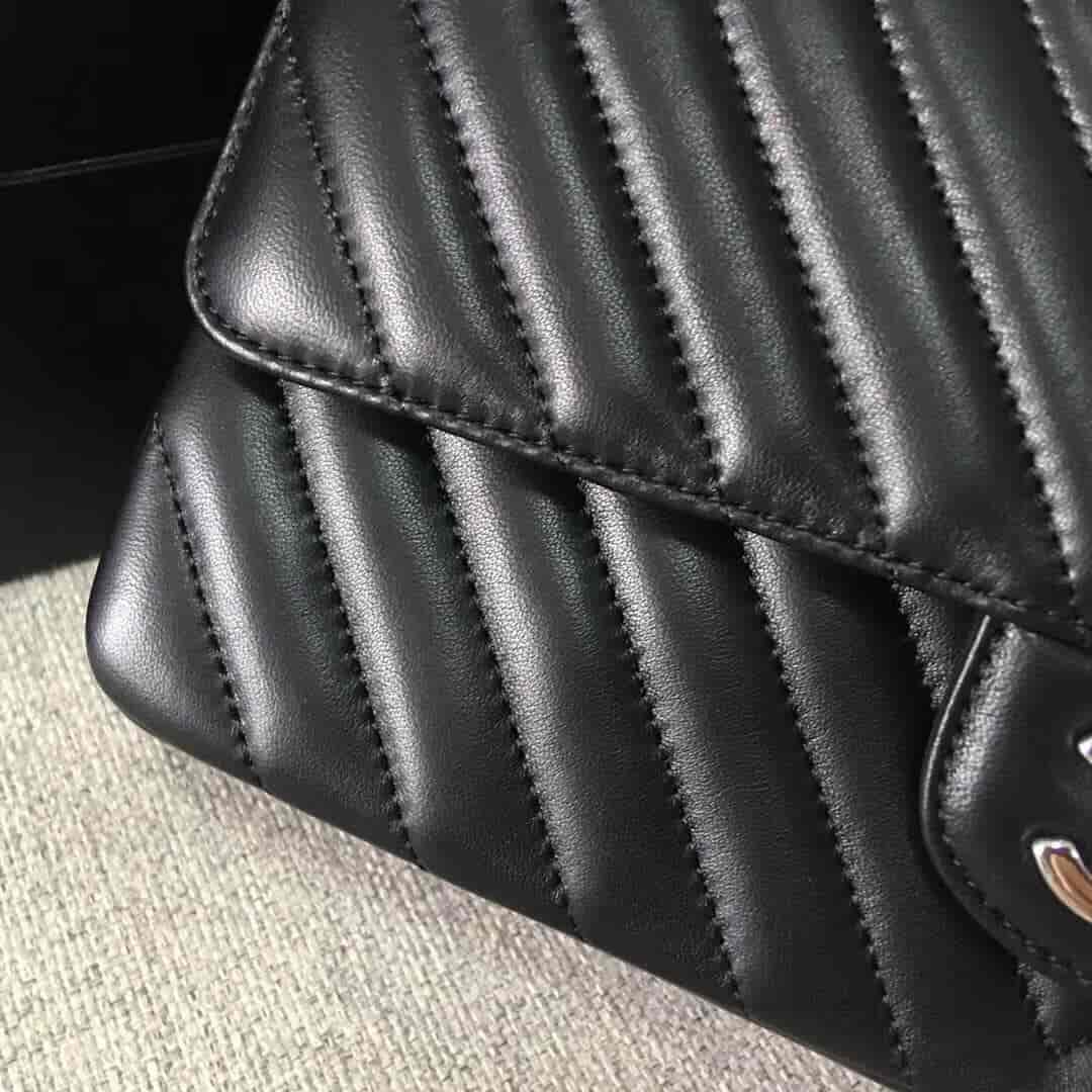 Chanel/香奈儿 经典款cf v纹原厂羊皮25CM中号链条单肩斜挎包