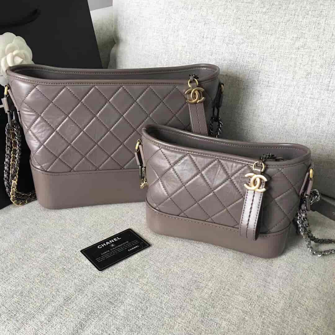 Chanel/香奈儿18年新款大象灰GABRIELLE中号流浪包 新色