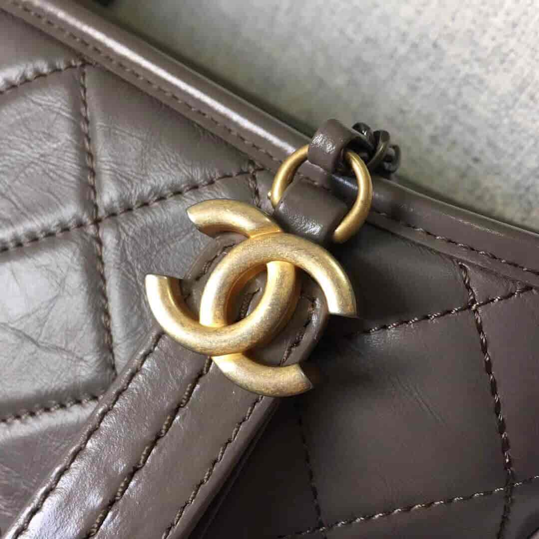 Chanel/香奈儿18年新款大象灰GABRIELLE中号流浪包 新色