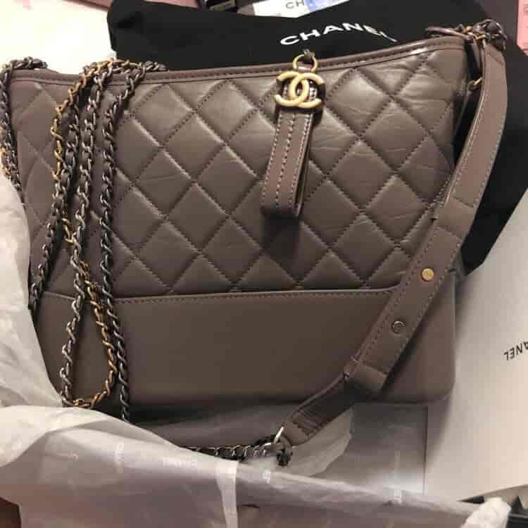 Chanel/香奈儿18年新款大象灰GABRIELLE中号流浪包 新色