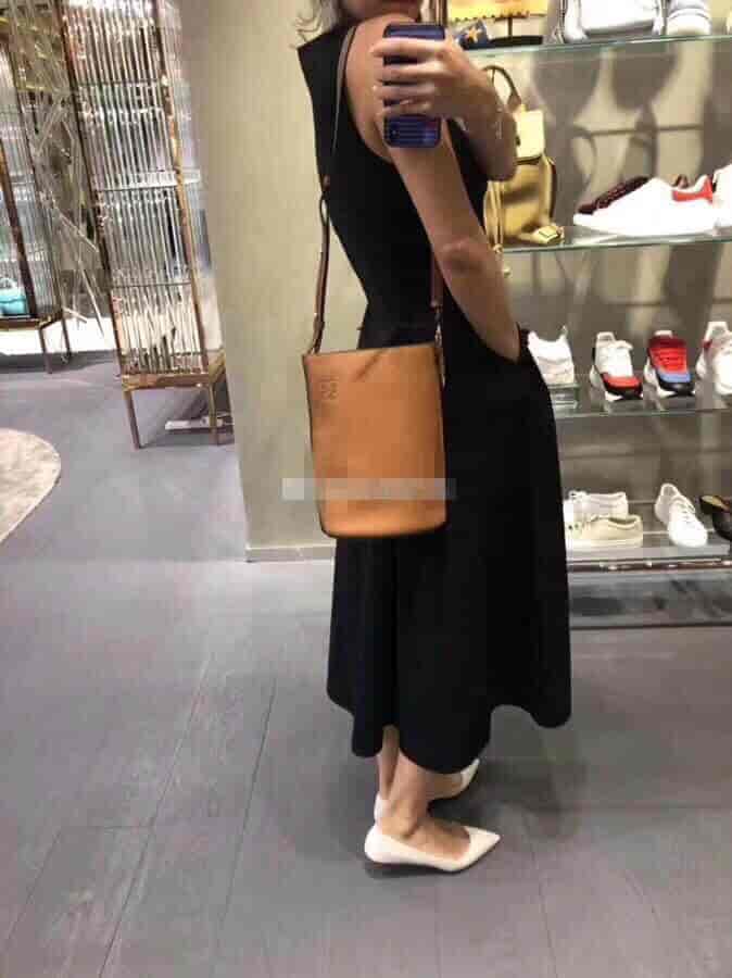 LOEWE/罗意威 2018年新款Gate Bucket Bag水桶包