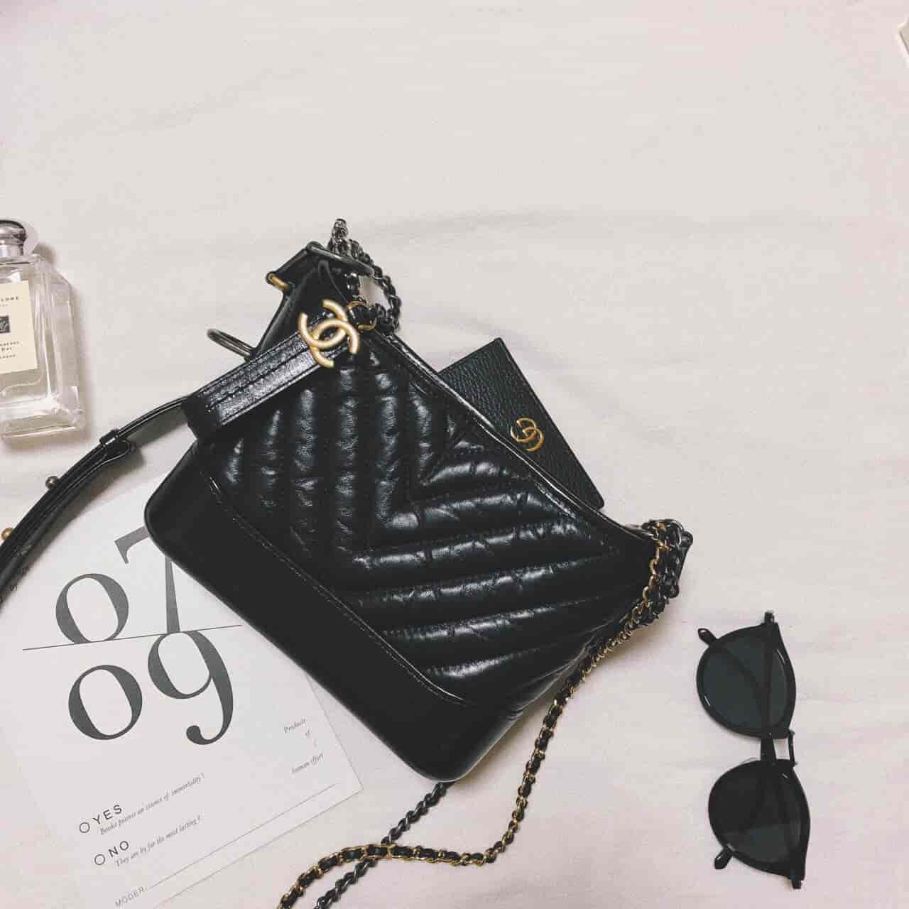 ?香奈儿Chanel 18秋冬新款 V纹 GABRIELLE 小号流浪包 ?