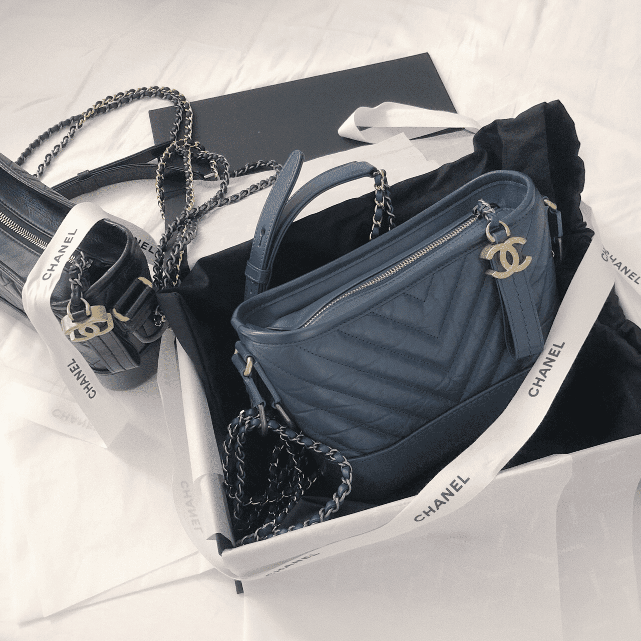 ?香奈儿Chanel 18秋冬新款 V纹 GABRIELLE 小号流浪包 ?