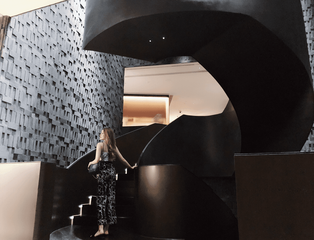 ?香奈儿Chanel 18秋冬新款 V纹 GABRIELLE 小号流浪包 ?