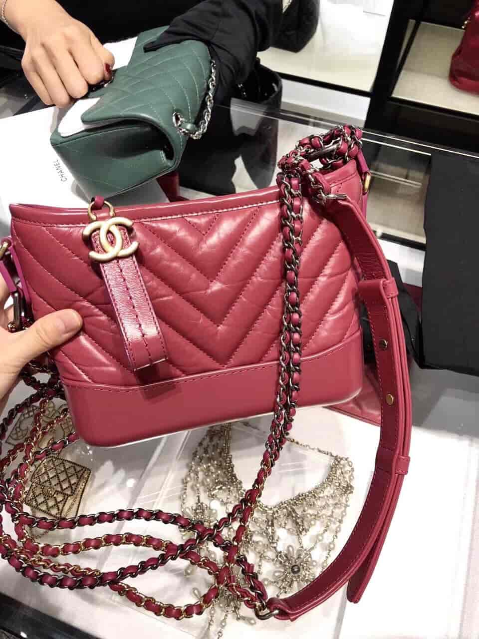 ?香奈儿Chanel 18秋冬新款 V纹 GABRIELLE 小号流浪包 ?