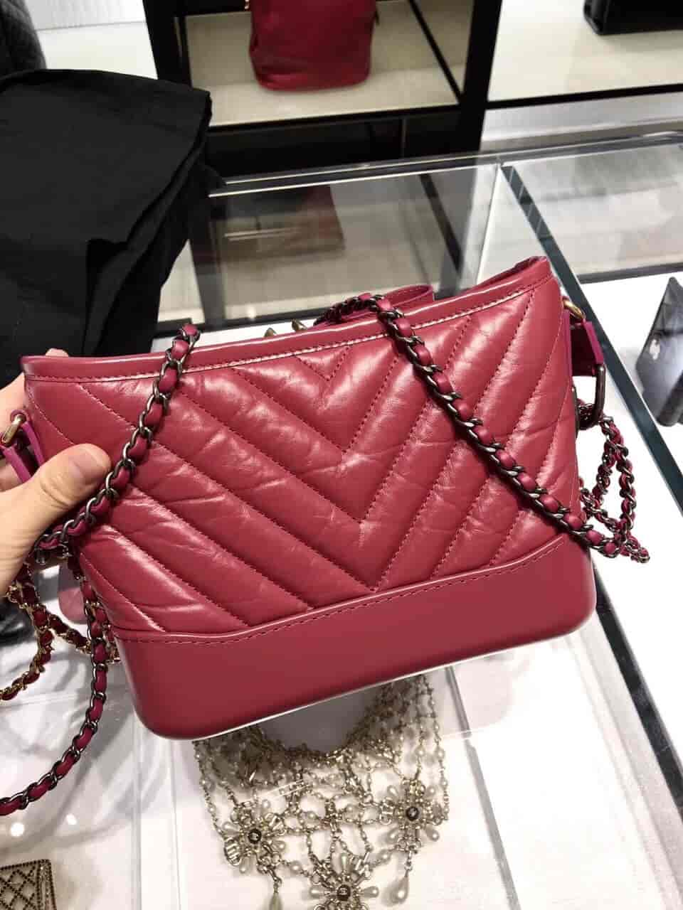 ?香奈儿Chanel 18秋冬新款 V纹 GABRIELLE 小号流浪包 ?