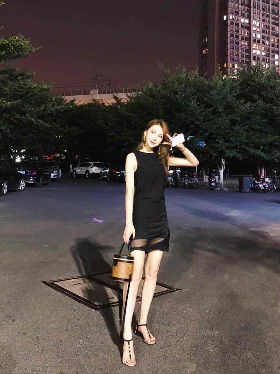 今年LV最好看的限量圆筒包|什么衣服都能搭