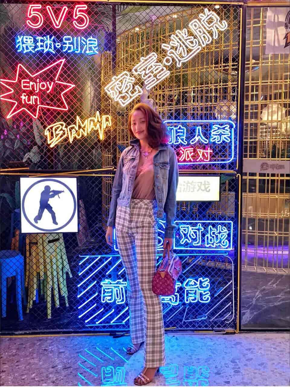 LV中古款丹宁(牛仔布)手提包