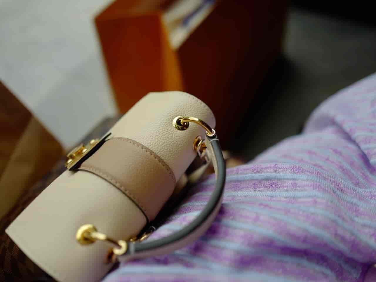 LV Clapton 可以双肩背/手拎/单肩/斜挎