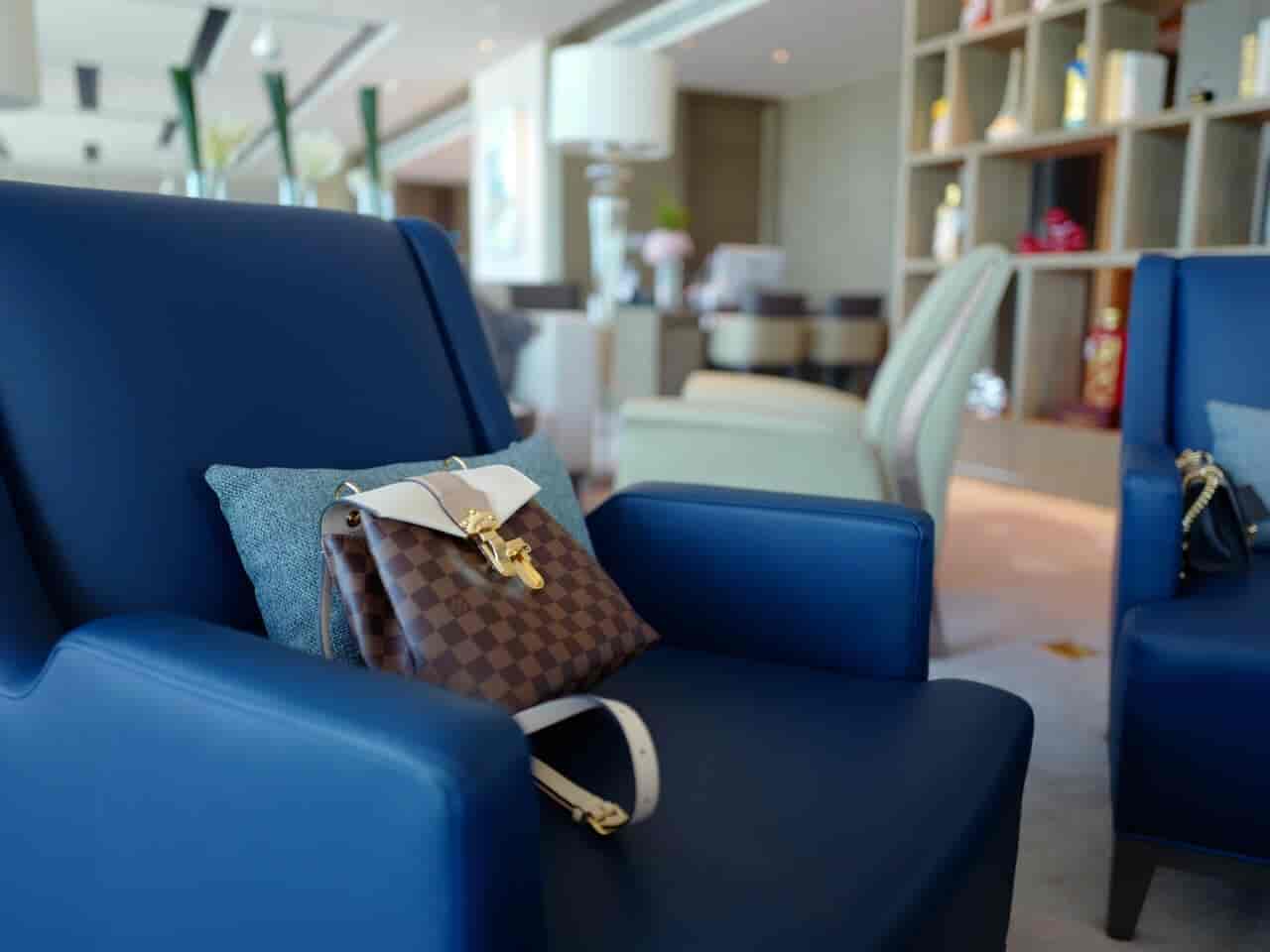 LV Clapton 可以双肩背/手拎/单肩/斜挎