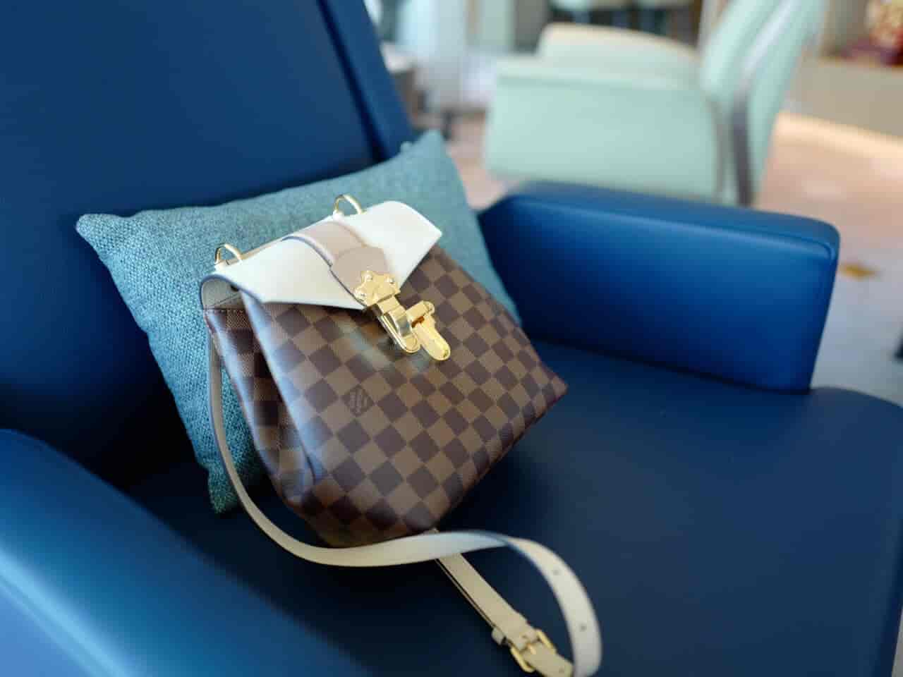 LV Clapton 可以双肩背/手拎/单肩/斜挎