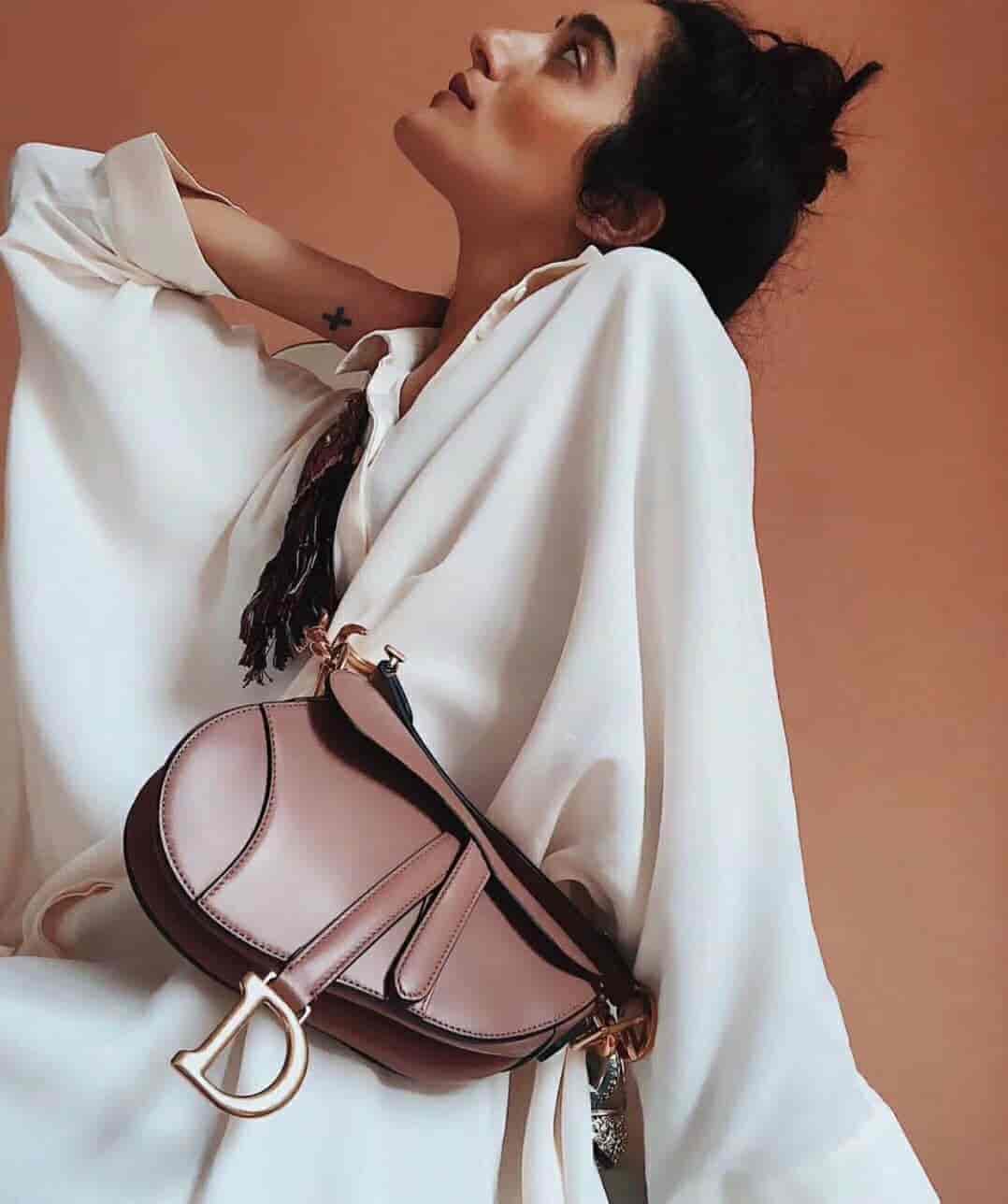 Dior/迪奥 SADDLE小牛皮手提马鞍包 M0446