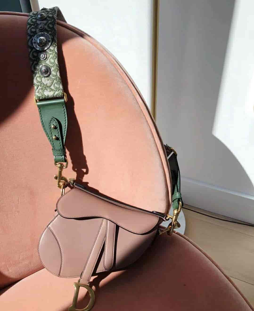 Dior/迪奥 SADDLE小牛皮手提马鞍包 M0446