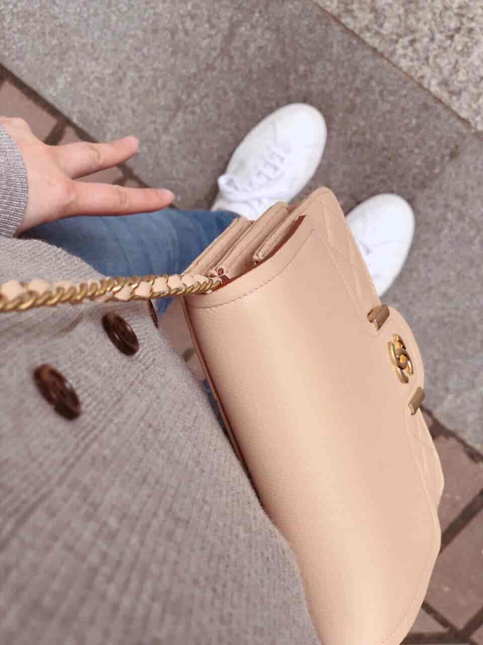 chanel2018方形woc嗲嗲可爱的裸粉色