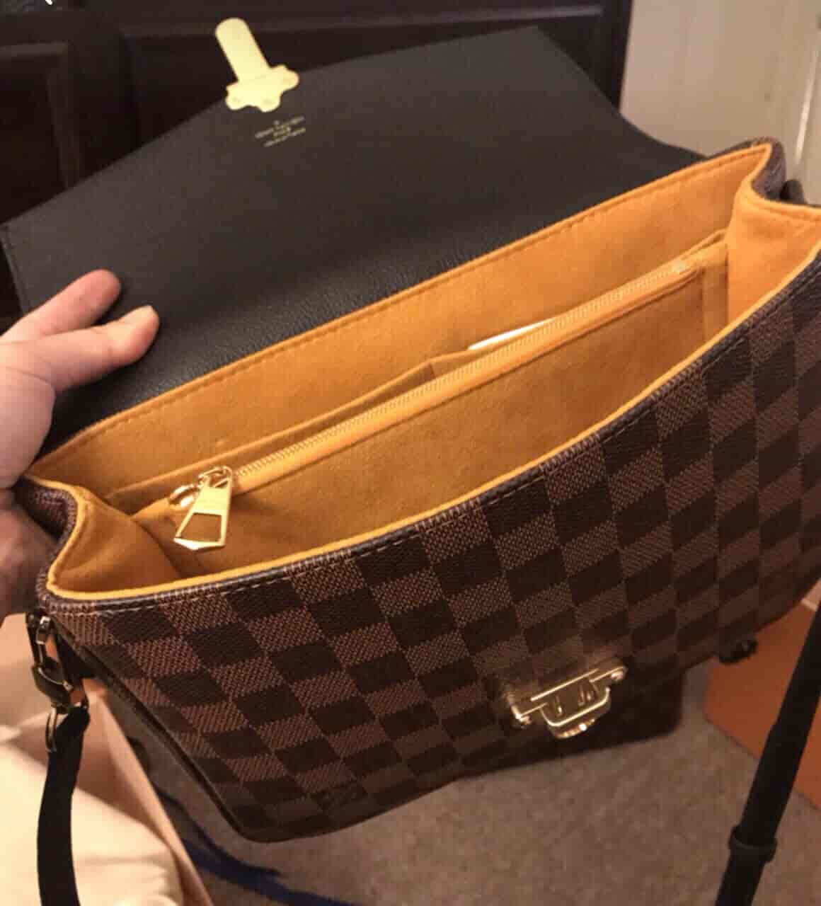 LV Clapton 邮差单肩包