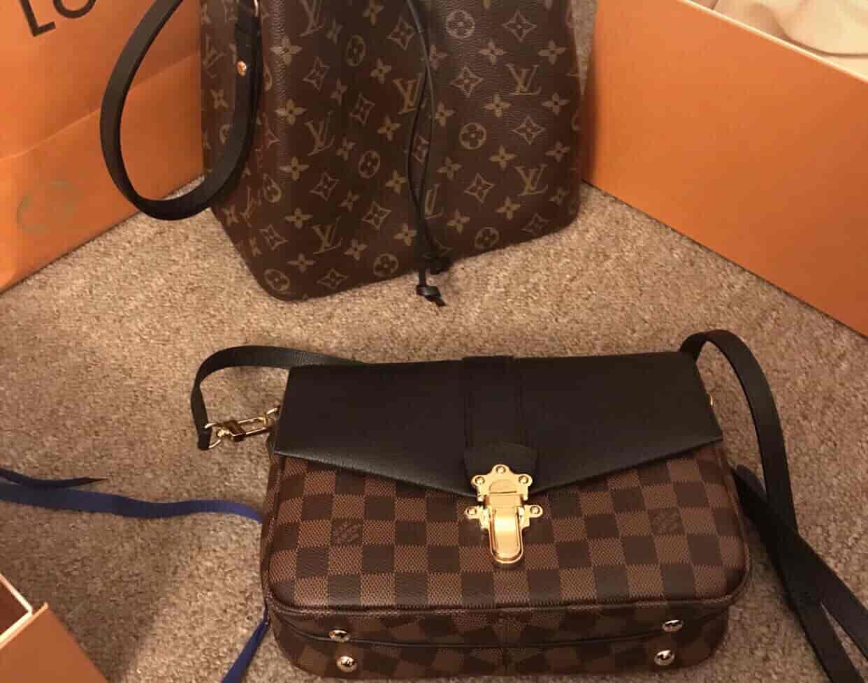 LV Clapton 邮差单肩包