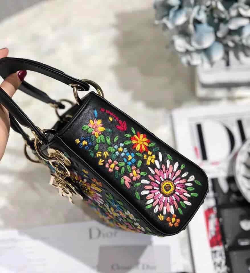 迪奥/Dior 2019早春限量版七色堇刺绣Mini Lady手提包