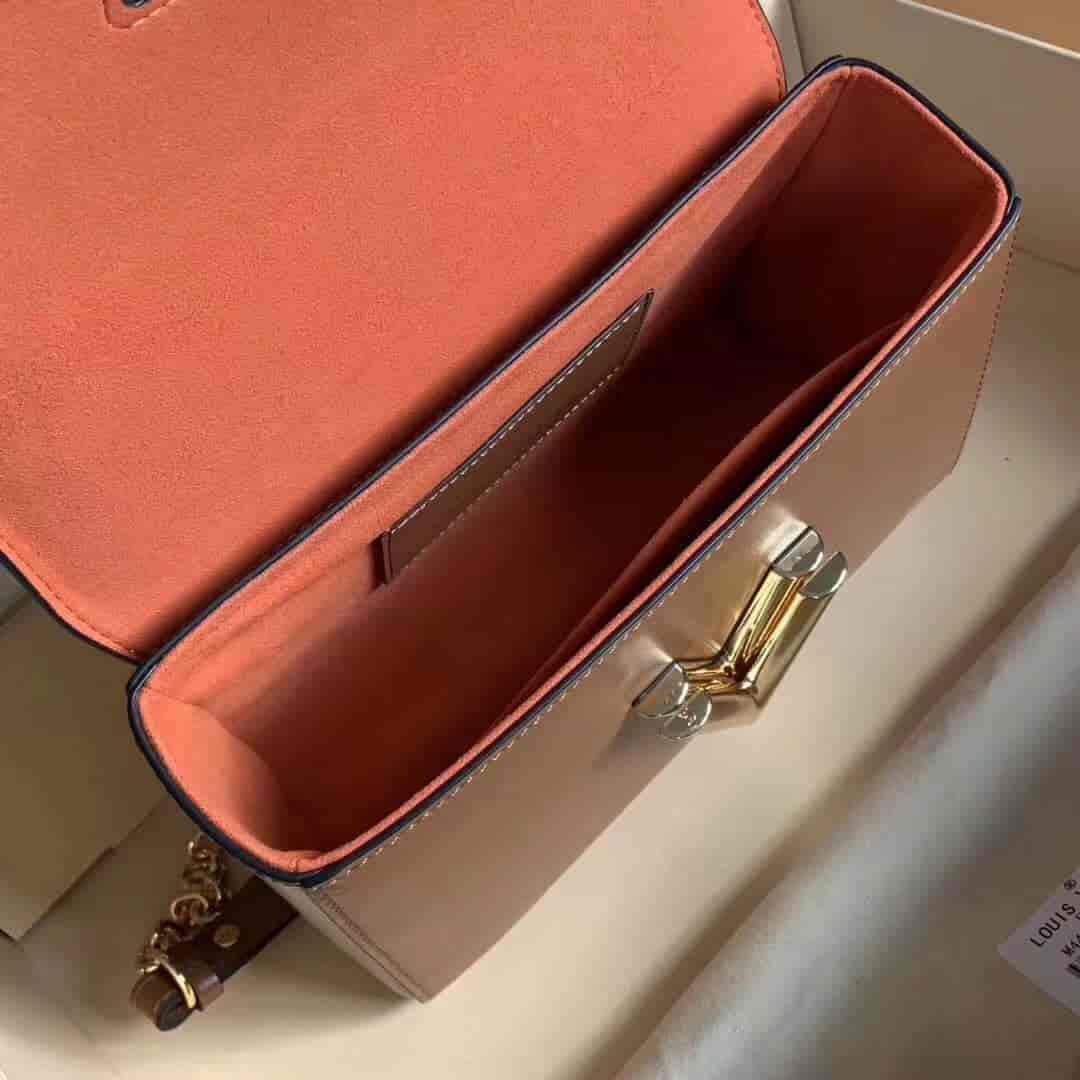 LV路易威登 19年新款白色拼橙色浮纹印花Twist手袋 M44460