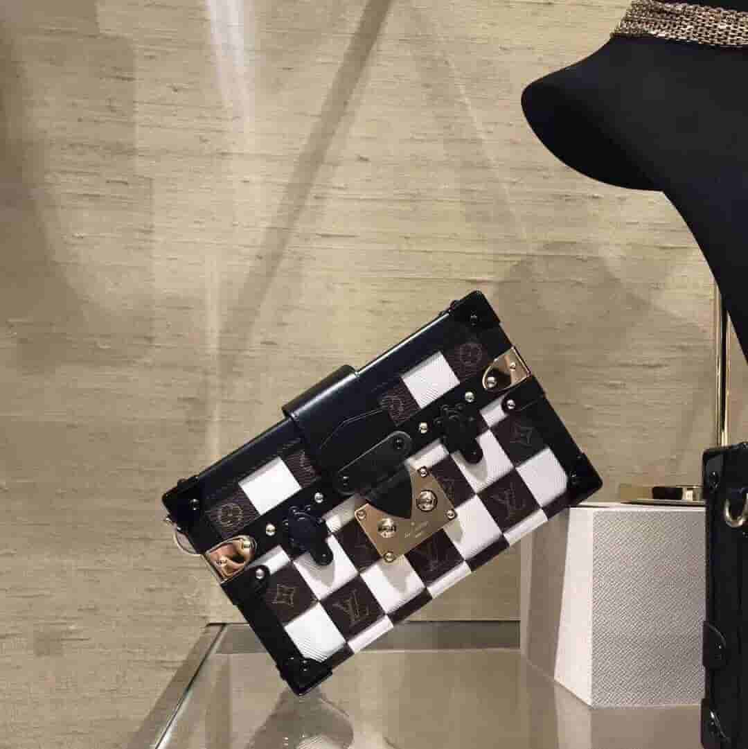 LV M53201 M53253 19新款女包 PETITE MALLE 格纹盒子包